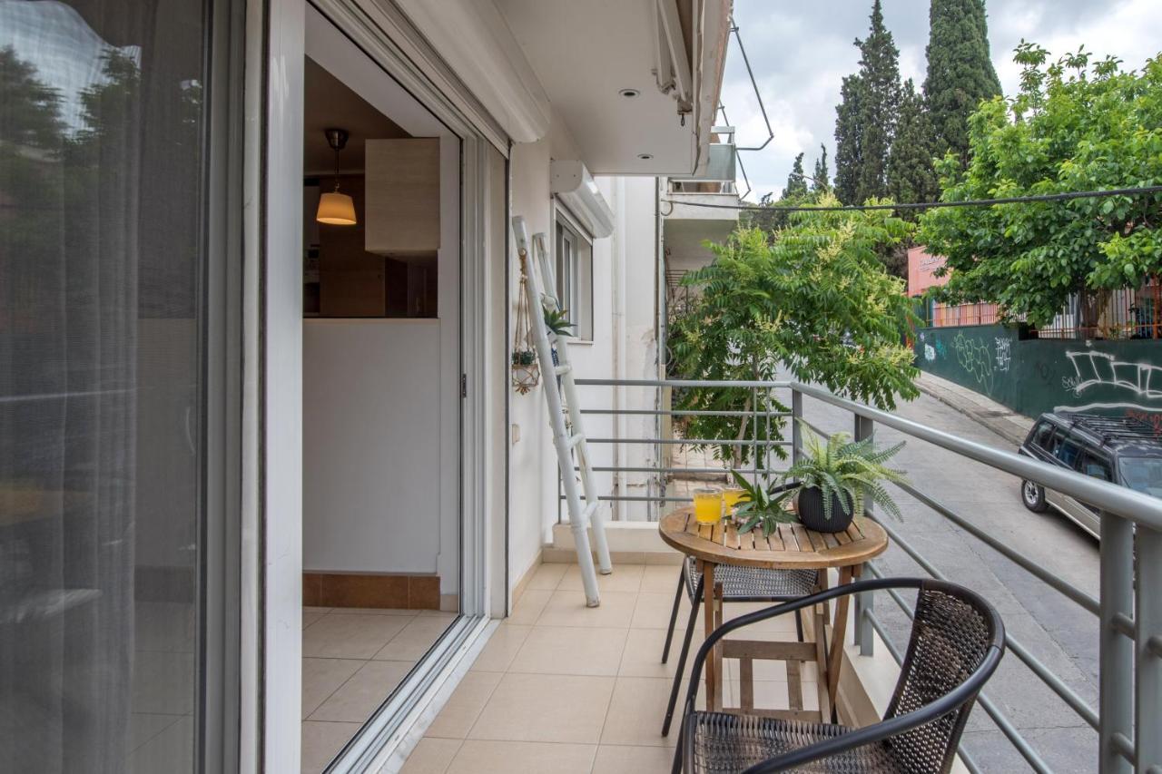 Apartment In The Historical Center Of Афины Экстерьер фото