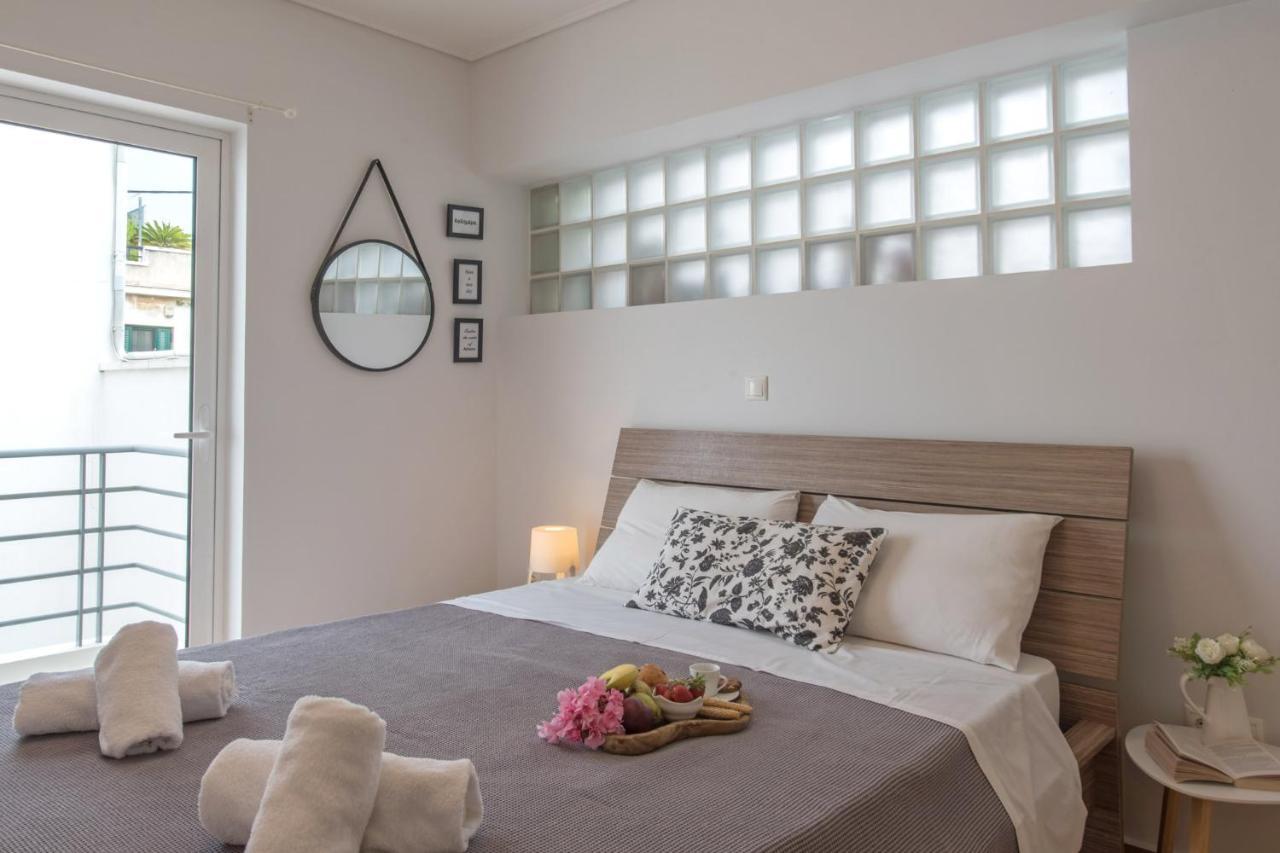 Apartment In The Historical Center Of Афины Экстерьер фото