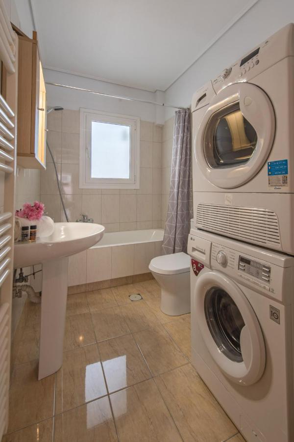 Apartment In The Historical Center Of Афины Экстерьер фото